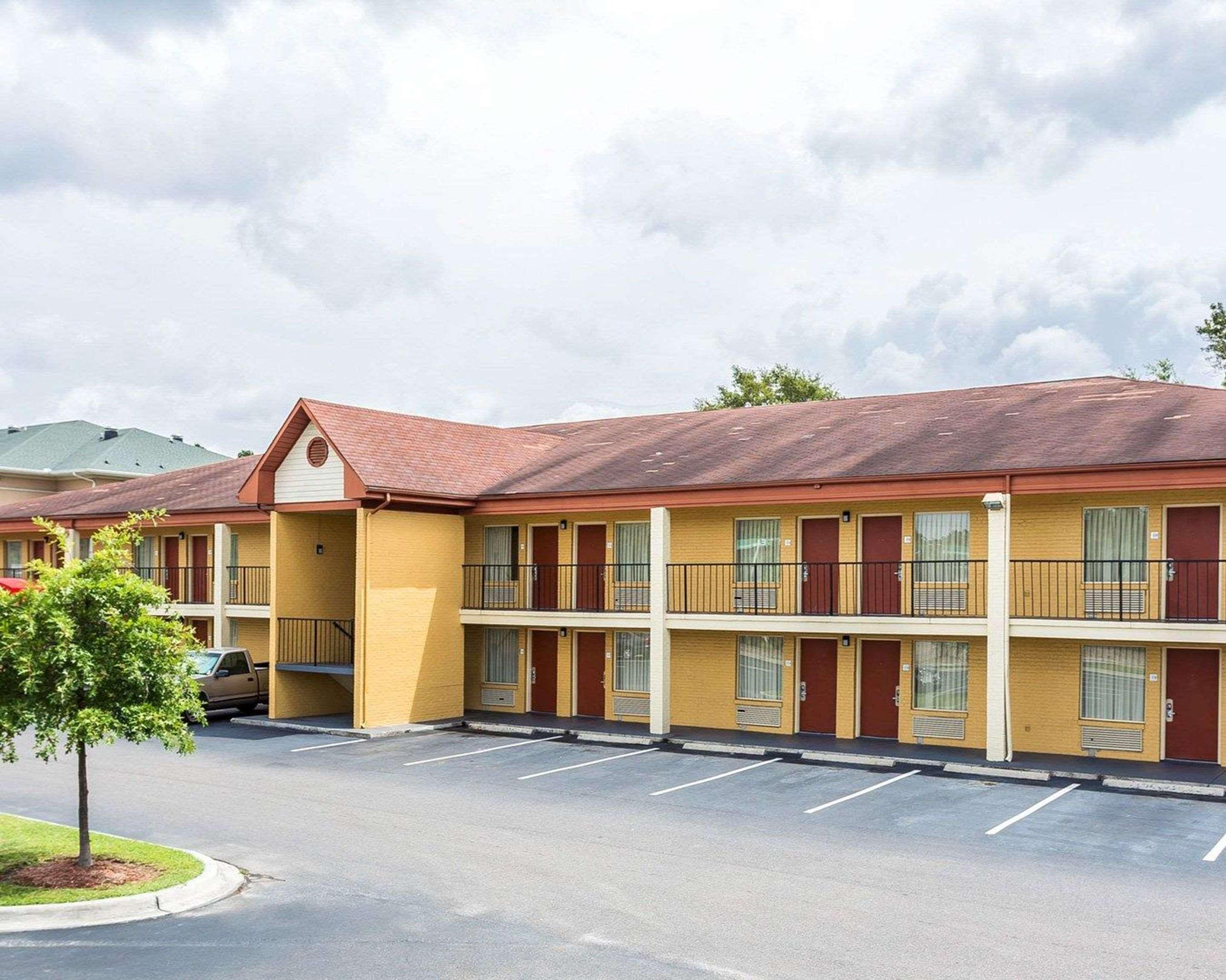 Econo Lodge North Charleston Esterno foto